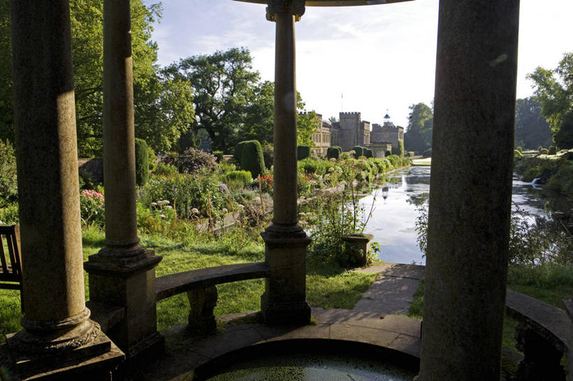 无人,教堂,横图,室外,旅游,度假,水,建筑,英国,正装,池塘,宏伟,历史,英格兰,地标建筑,摄影,宗教,复杂,基督,基督教,宗教建筑,天主教,修道院,耶稣,牛皮菜,英国文化,救世主,基利斯督,弥赛亚,默西亚,修院,西多会修道院,僧侣,彩图,旅行,西南英格兰