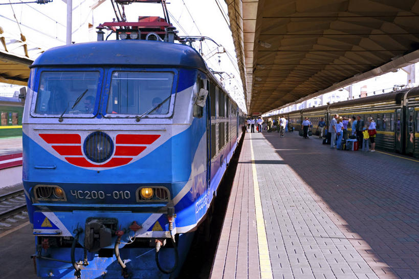 无人,教堂,横图,建筑,洋葱,俄罗斯,装饰,十字架,塔,穹顶,黄色,摄影,宗教,圆顶建筑,东正教,彩图,旅行,独联体