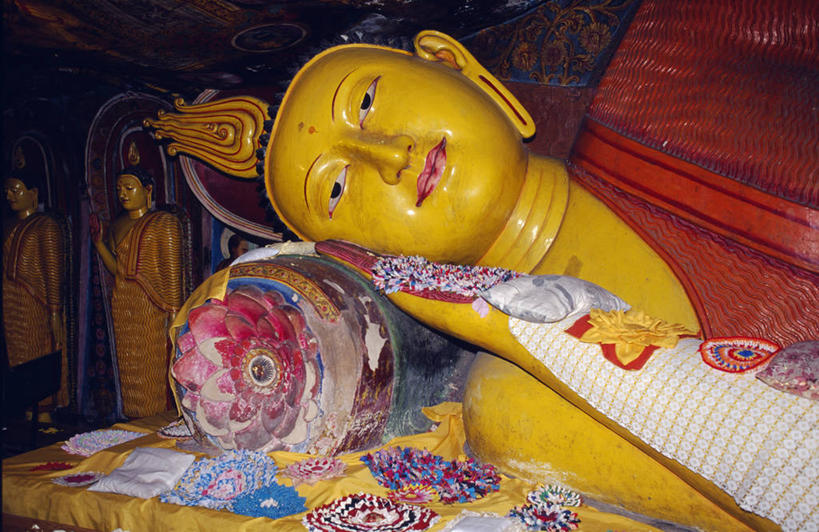 无人,躺,横图,彩色,旅游,斯里兰卡,亚洲,雕像,佛,金色,摄影,宗教,洞穴,佛教,五颜六色,色彩斑斓,五彩缤纷,朝圣节,五彩斑斓,跟随,五光十色,卧着,躺着,卧,彩图,旅行,传统文化,联合国教科文组织,丹布拉