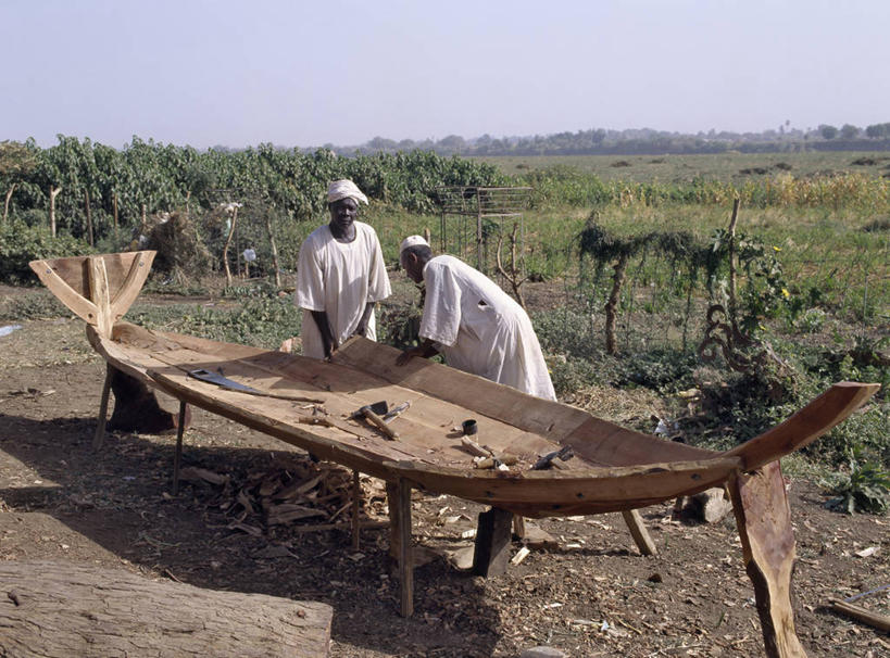 帆船,成年人,两个人,横图,船,客轮,苏丹,木制,市场,工艺品,交通工具,工业,摄影,伊斯兰教,载具,工匠,三桅帆船,木工,设计,彩图