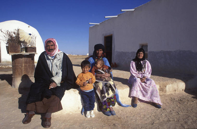 儿童,家庭,父母,横图,叙利亚,乡村,衣服,社区,摄影,彩图,传统文化,贝多因人