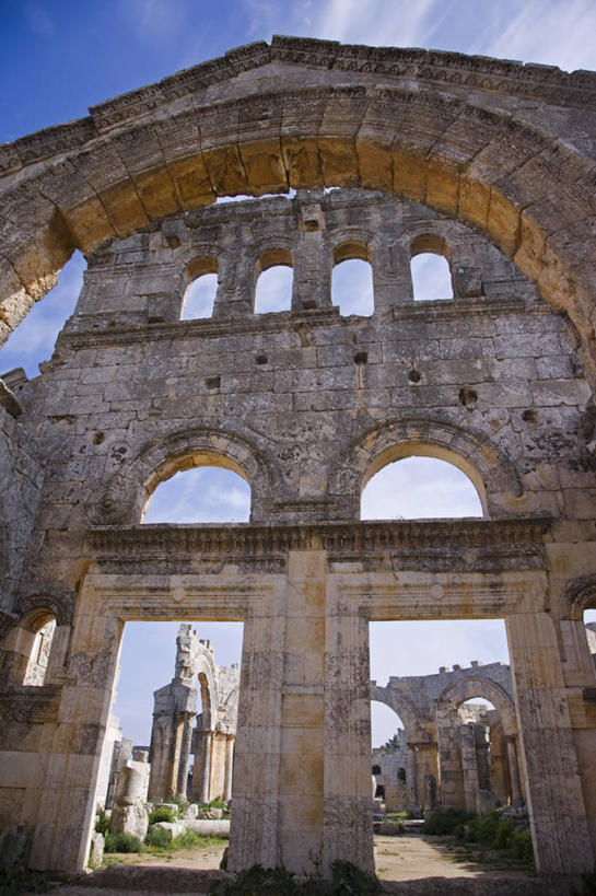 老年人,竖图,建筑,叙利亚,柱子,废墟,摄影,宗教,中东,基督教,圣人,阿勒颇,彩图