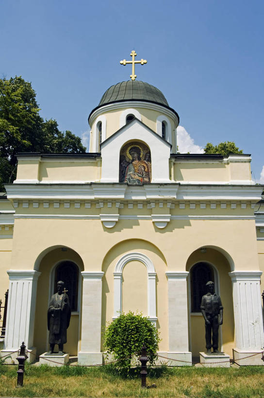 无人,教堂,竖图,建筑,欧洲,雕像,十字架,历史,摄影,宗教,圆顶建筑,宗教建筑,塞尔维亚,东正教,彩图,诺维萨德