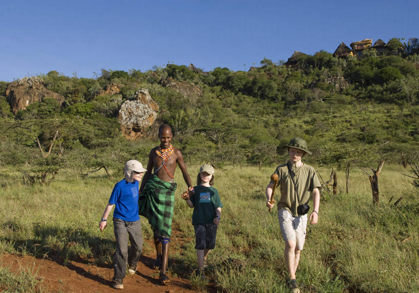 儿童,横图,旅游,非洲,肯尼亚,行人,游客,游人,路人,旅客,摄影,过客,步行,彩图,旅行