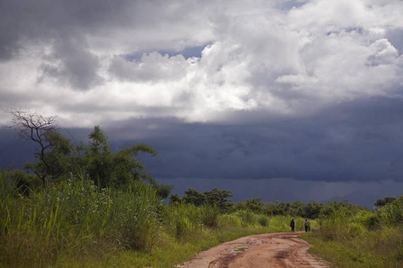 无人,横图,室外,夜晚,日落,美国,月亮,云,山谷,蓝色,紫色,天空,黄昏,打开,颜色,摄影,开启,岩层,剪影,连指手套,纪念碑山谷,犹他,岩石,彩图