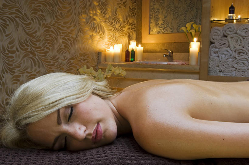 儿童,成年人,一个人,横图,室外,按摩,美容,度假,酒店,英国,欧洲,北爱尔兰,护肤,保养,享受,休闲,放松,SPA水疗,保健,温泉浴场,摄影,养颜,替代疗法,女孩,女人,矿泉疗养地,彩图,旅行,水疗,弗马纳区,厄恩湖