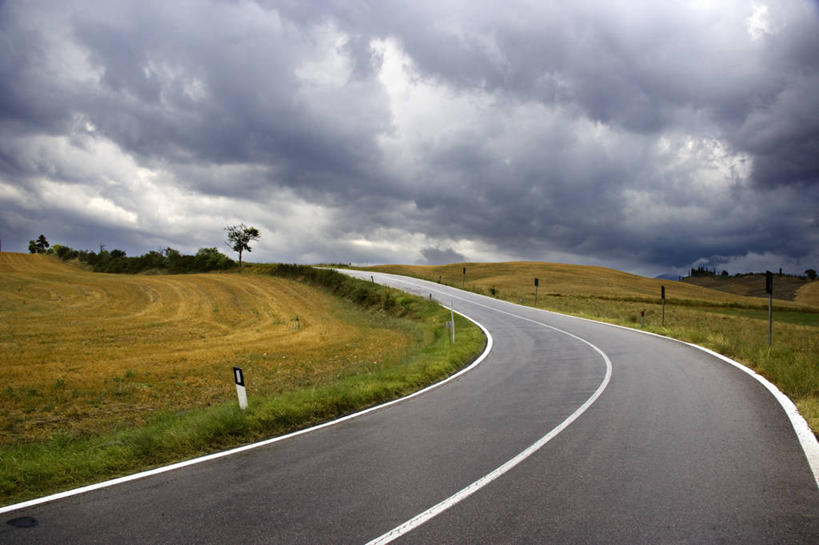 成年人,一个人,服务员,竖图,室外,雪,酒店,印度,亚洲,仅一个男性,餐盘,服务,摄影,南亚,喜马拉雅山脉,印度共和国,克什米尔,查谟.克什米尔,查谟.克什米尔邦,男人,服务生,侍者,彩图,旅行,喀什米尔,客房服务,克什米尔地区