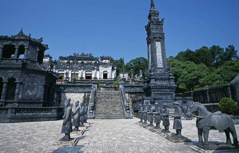 无人,竖图,城市,建筑,越南,士兵,雕像,台阶,动物,摄影,东南亚,保护,坟墓,象,彩图,柱头,顺化,承天顺化
