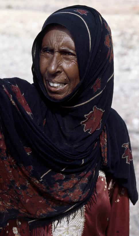 一个人,竖图,室外,民族服装,也门,摄影,伊斯兰教,印度洋,肖像,宗教服装,袍子,群岛,彩图,传统服装,民俗服