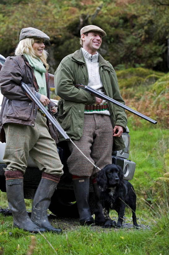 成年人,两个人,竖图,室外,射击,美景,英国,欧洲,景观,猎犬,自然,猎枪,景色,摄影,生活方式,西欧,自然风光,大不列颠,威尔士,四驱车,斯班尼犬,大不列颠及北爱尔兰联合王国,大不列颠及爱尔兰联合王国,威尔士公国,异性恋,男人,女人,彩图,康威自治市,大不列颠王国,大英帝国,联合王国,日不落帝国,伴侣,斯诺登峰,北威尔士