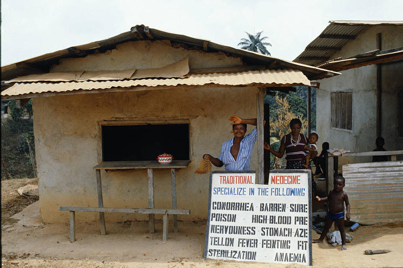 无人,横图,俯视,航拍,室外,河流,瀑布,峡谷,日光,津巴布韦,赞比亚,岛,光,白色,自然,黄昏,地标建筑,摄影,巨大,落下,庞大,怪异,考古学,传送带,鸟瞰,沟壑,赞比西河,维多利亚瀑布,宏大,硕大,伟大,利文斯敦,彩图,高角度拍摄,白内障,骚乱