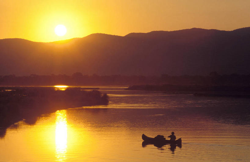 无人,横图,室外,雪,建筑,英国,欧洲,城堡,冬天,塔,首都,历史,蓝色,白色,天空,寒冷,摄影,威尔士,加的夫,彩图