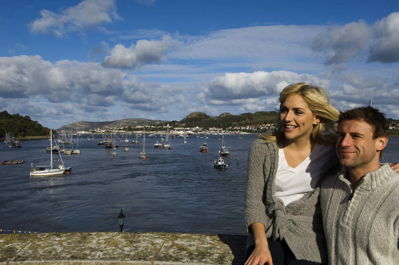 无人,竖图,英国,欧洲,吊挂,悬挂,桥,挂,摄影,西欧,要塞,大不列颠,威尔士,大不列颠及北爱尔兰联合王国,大不列颠及爱尔兰联合王国,威尔士公国,康威城堡,彩图,康威自治市,大不列颠王国,大英帝国,联合王国,日不落帝国,斯诺登峰,北威尔士