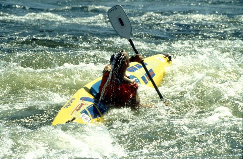 皮划艇,横图,室外,兴奋,运动,海浪,河流,瀑布,非洲,津巴布韦,赞比亚,极限运动,刺激,自然,波浪,摄影,流动,生活方式,桨,赞比西河,冒险,彩图,骚乱,皮船