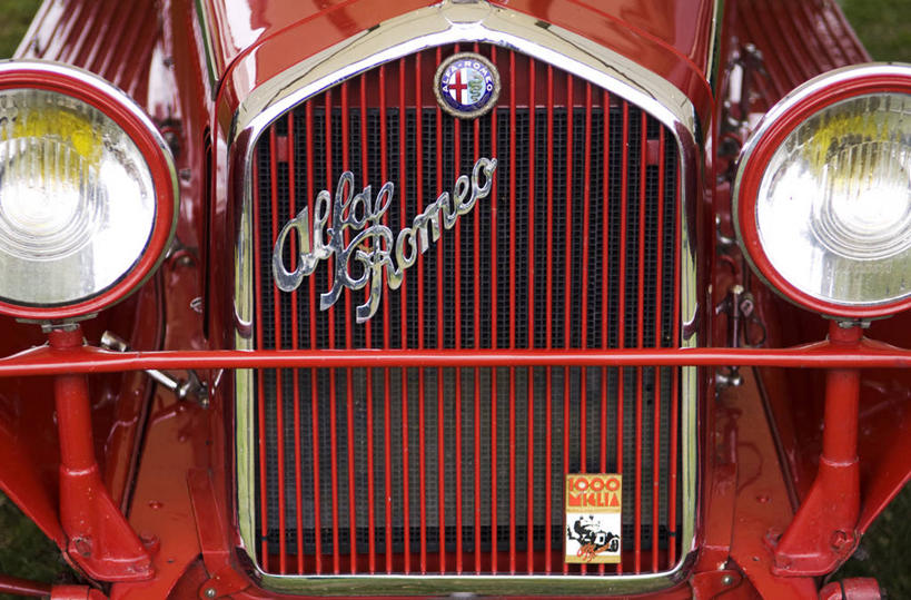 无人,商务人士,横图,商务,汽车,标志,符号,跑车,古典,英格兰,车,红色,敞篷车,交通工具,发动机,财富,运输,摄影,生活方式,徽章,载具,华贵,驾车,渴望,英国文化,铬合金,能力,彩图,风帽,格柵