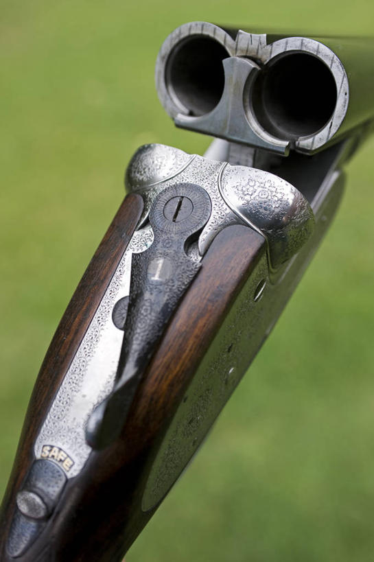 无人,竖图,运动,射击,英国,并排,英格兰,猎枪,武器,摄影,子弹,军火,危险,休闲活动,彩图