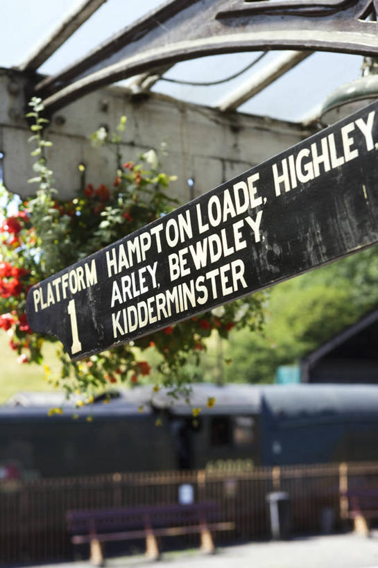 无人,横图,室外,旅游,度假,路,铁路,火车,车站,英国,欧洲,蒸汽,轨道,交通,铁轨,历史,英格兰,灯,工业,运输,摄影,西欧,大不列颠,大不列颠及北爱尔兰联合王国,大不列颠及爱尔兰联合王国,蒸汽机车,塞文河,休闲活动,彩图,旅行,大不列颠王国,大英帝国,联合王国,日不落帝国,传统文化