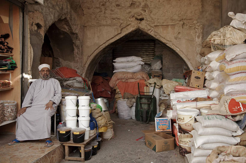 一个人,商店,横图,阿曼,拱门,摄影,中东,销售,贩卖,贸易,波斯湾,奈兹瓦,彩图,布须曼人,萨尔瓦人,桑人,阿拉伯半岛,布什曼族