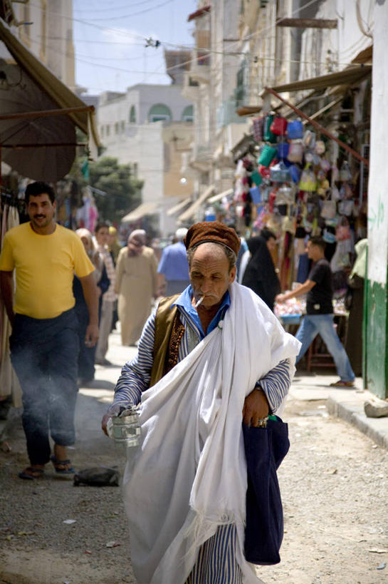 成年人,母亲,女儿,商店,横图,购物,城市,非洲,利比亚,市场,首都,衣服,摄影,面纱,伊斯兰教,地中海文化,北非,女人,女性,彩图