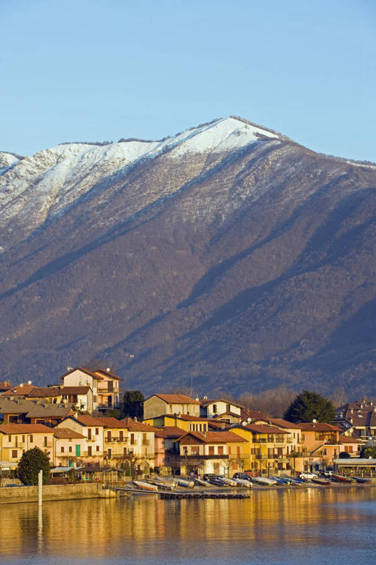 无人,横图,室外,农业,山,山脉,雪,雪山,意大利,欧洲,房屋,田地,冬天,摄影,阿尔卑斯山脉,多洛米蒂山脉,彩图