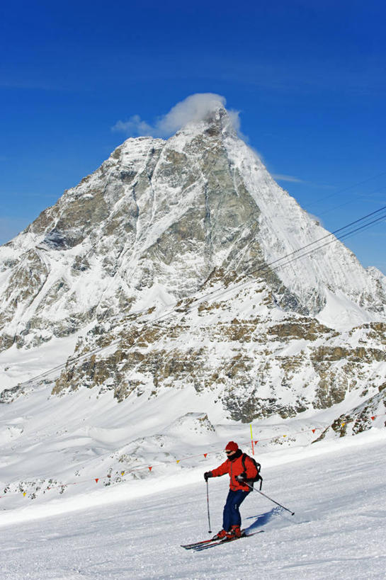 成年人,竖图,室外,马,印度,亚洲,小路,摄影,宗教,佛教,南亚,小马,喜马拉雅山脉,印度共和国,克什米尔,查谟.克什米尔,查谟.克什米尔邦,女人,修女,彩图,喀什米尔,克什米尔地区