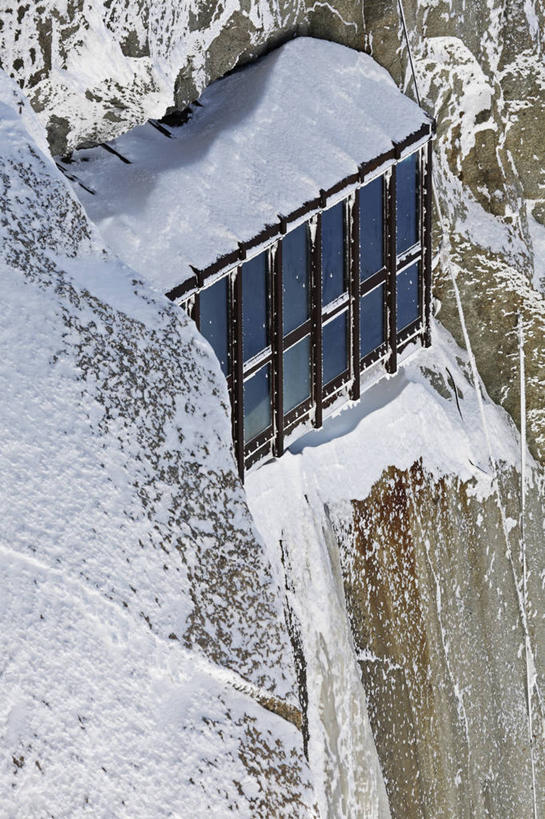 无人,竖图,白天,雪,窗户,法国,欧洲,冰,欧盟,白色,摄影,西欧,法兰西,法国文化,法兰西共和国,法兰西第五共和国,霞慕尼,彩图,旅行,罗讷.阿尔卑斯,罗讷.阿尔卑斯大区