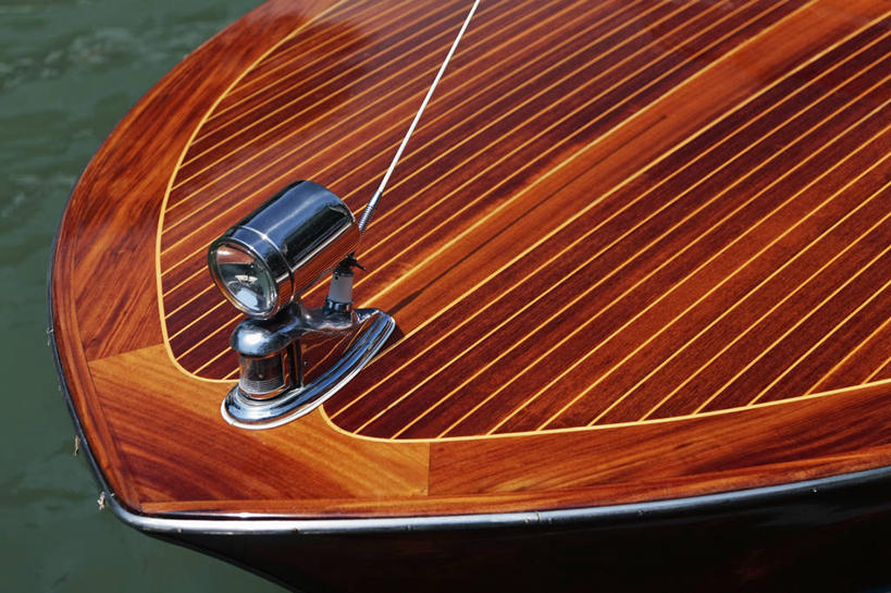 无人,横图,室外,白天,水,船,意大利,欧洲,威尼斯,停靠,条纹,装饰,木制,地形,快艇,欧盟,地标建筑,橙色,摄影,甲板,地中海,停泊,华贵,意大利文化,威尼托大区,式样,威尼斯礁湖,彩图,旅行