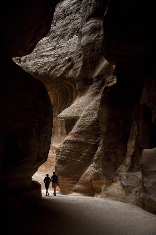 竖图,旅游,行人,游客,游人,路人,旅客,地标建筑,摄影,考古学,过客,彩图,旅行,联合国教科文组织