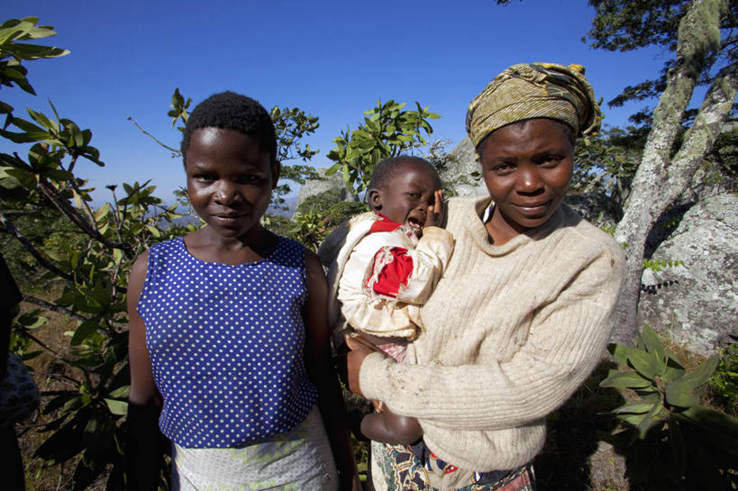 成年人,微笑,横图,室外,美景,非洲,马拉维,准备,工作,景观,乡村,面粉,食品,自然,社区,景色,摄影,瘦身,自然风光,问候,稷,女人,彩图,旅行,传统文化