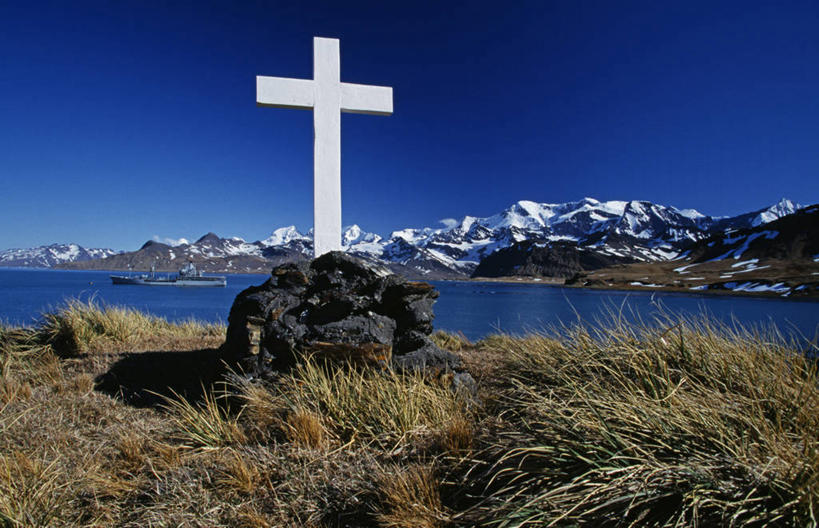 无人,横图,山,山脉,水,雪山,船,十字架,海湾,摄影,纪念,留念,怀念,探险家,南乔治亚岛,彩图