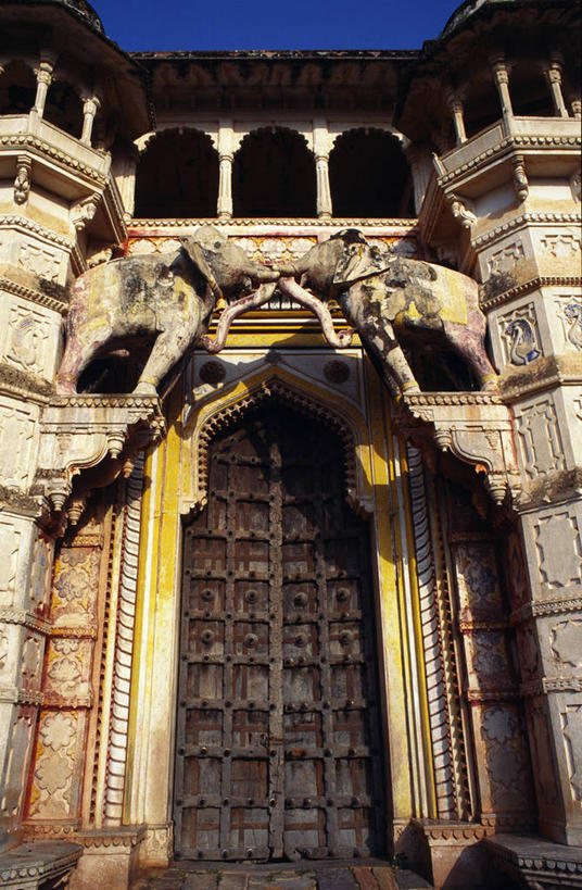 成年人,寺庙,宫殿,坐,横图,室外,湖,水,建筑,印度,亚洲,反射,宏伟,黄金,看,思考,摄影,宗教,宗教建筑,朝圣节,印度文化,印度教,灵性,阿姆利则,死水,男人,彩图,朝拜者,锡克教