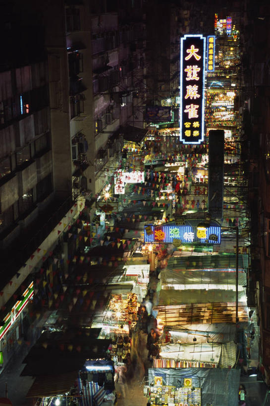 一个人,商店,竖图,购物,消费,渔业,城市,香港,春节,亚洲,装饰,包装纸,岛,鱼干,食品,市场,鱼类,饮食,社区,摄影,中国文化,贸易,大屿山,海产,彩图,旅行