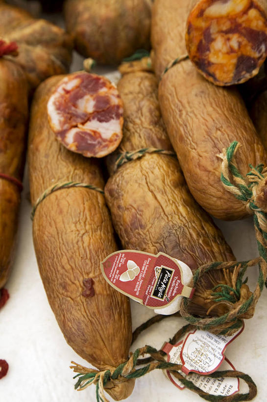 竖图,商务,消费,葡萄牙,欧洲,商品,市场,货摊,陶器,零售,摄影,贸易,跳蚤市场,阿连特茹,彩图