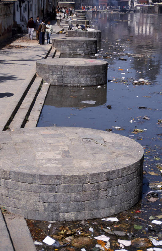 无人,竖图,城市,尼泊尔,亚洲,垃圾,首都,摄影,宗教,肮脏,佛教,加德满都,邋遢,龌龊,污秽,彩图