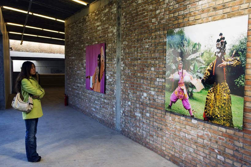 儿童,成年人,一个人,横图,室内,城市,建筑,北京,亚洲,表演,首都,扮演,摄影,展览,创造力,演出,中国文化,手艺,京剧,东亚,歌剧,女孩,女人,彩图