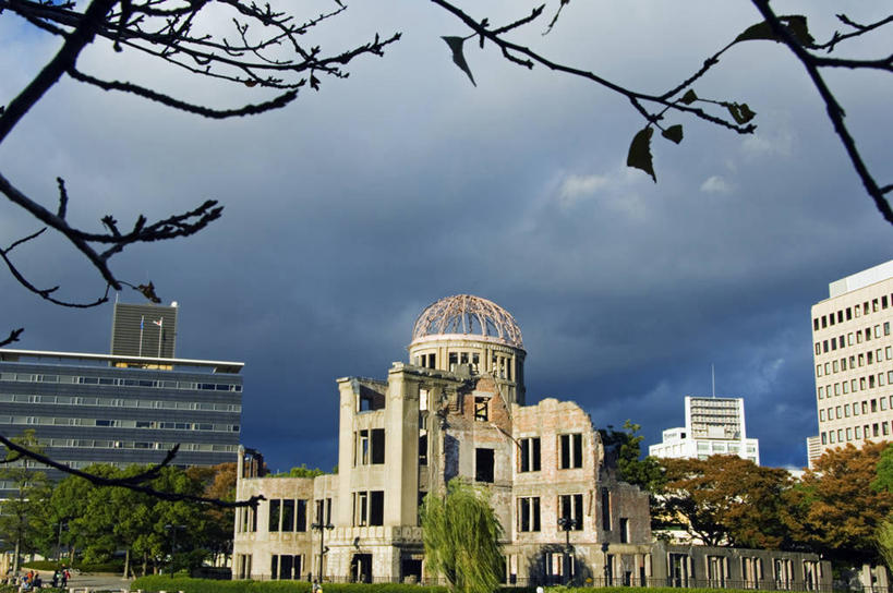 无人,公园,横图,室外,烹饪,城市,建筑,炸弹,广岛县,日本,亚洲,堆积,日本文化,符号,纪念碑,料理,食品,图像,历史,菜肴,美食,废墟,食物,地标建筑,摄影,佳肴,纪念,留念,保护,风化,原子,圆顶建筑,怀念,东亚,本州,原子弹,核武器,广岛和平纪念公园,风蚀,石化,风蚀地貌,岩石层,岩石,彩图,传统文化,联合国教科文组织