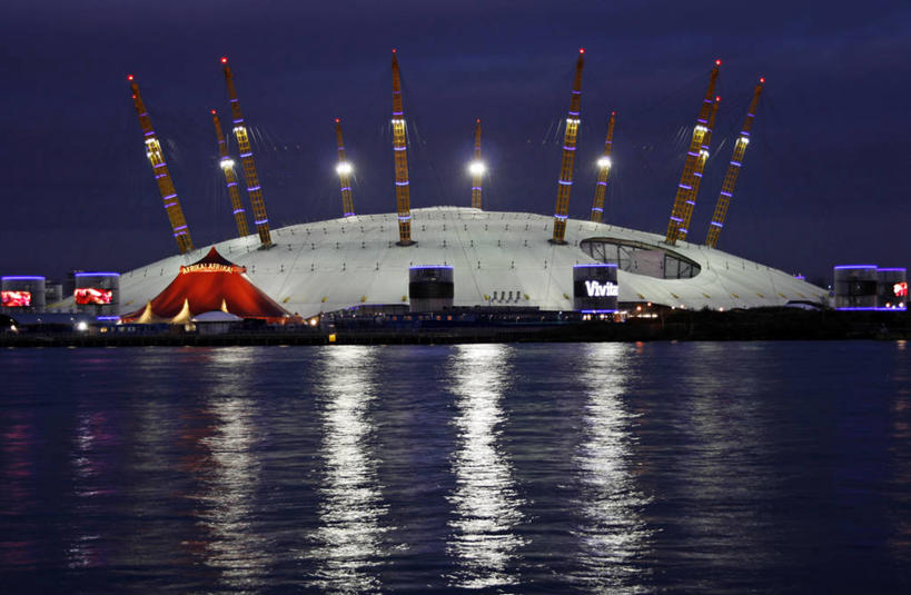 无人,横图,室外,夜晚,水,城市,建筑,英国,反射,光,首都,体育场,英格兰,泰晤士河,黄昏,摄影,展览,照亮,照明设备,格林威治,彩图