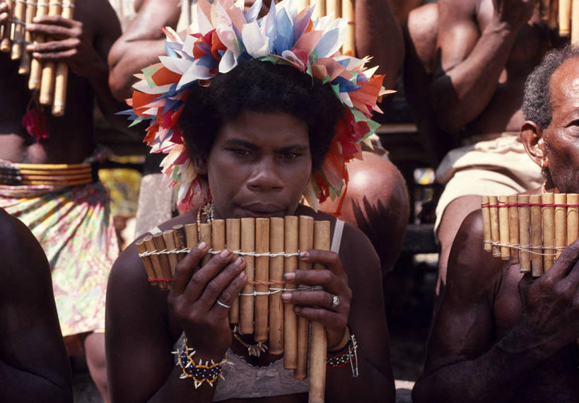 儿童,成年人,人群,横图,所罗门群岛,乐队,管乐器,乐器,音乐,摄影,长笛,大洋洲,音乐人,排箫,南太平洋,美拉尼西亚,太平洋岛屿,女孩,女人,彩图,传统服装,传统文化