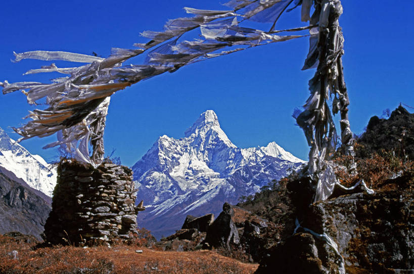 无人,横图,彩色,室外,山,山脉,雪,雪山,尼泊尔,亚洲,高处,经幡,蓝色,白色,风景,天空,祈祷,寒冷,摄影,宗教,佛教,五颜六色,色彩斑斓,五彩缤纷,喜马拉雅山脉,五彩斑斓,五光十色,珠穆朗玛峰国家公园,彩图,传统文化