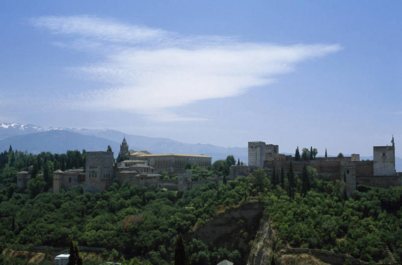 无人,横图,室外,山,山脉,雪山,城市,西班牙,欧洲,美国,屋顶,地形,格拉纳达,摄影,北美,北美洲,美洲,安达路西亚,内华达州,北亚美利加洲,亚美利加洲,内华达,北美艾灌木丛州,产银之州,银山州,银之州,彩图,柱头,美利坚合众国,安达卢西亚山脉