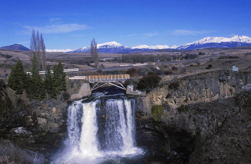 无人,横图,室外,瀑布,山,水,雪山,智利,地形,桥,自然,南美,摄影,工程,拉丁美洲,彩图,山景城