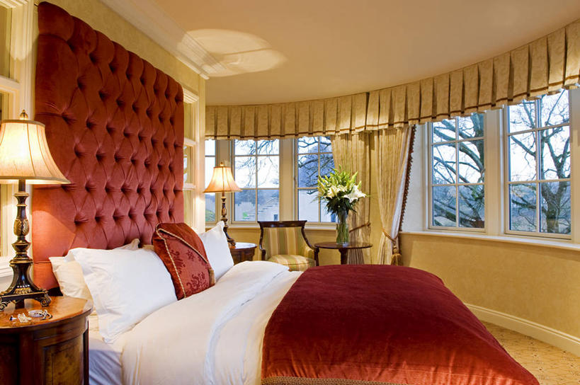 无人,横图,室内,窗户,卧室,酒店,英国,北爱尔兰,双人床,灯,红色,摄影,华贵,彩图,弗马纳区,厄恩湖