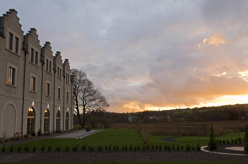 无人,横图,夜晚,日落,建筑,酒店,英国,北爱尔兰,黄昏,摄影,照亮,彩图,弗马纳区,厄恩湖