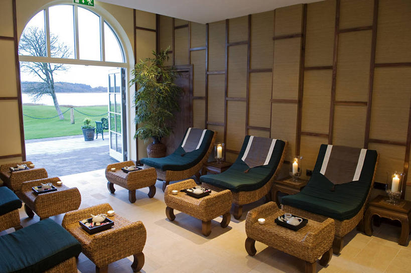 无人,横图,床,酒店,蜡烛,英国,北爱尔兰,装饰物,放松,摄影,宁静,华贵,休闲椅,彩图,弗马纳区,厄恩湖