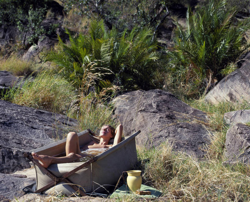 儿童,成年人,横图,室外,浴室,非洲,肯尼亚,帆布,自然,浴盆,放松,摄影,女孩,女人,洗涤,彩图,马赛马拉国家保护区,马赛人