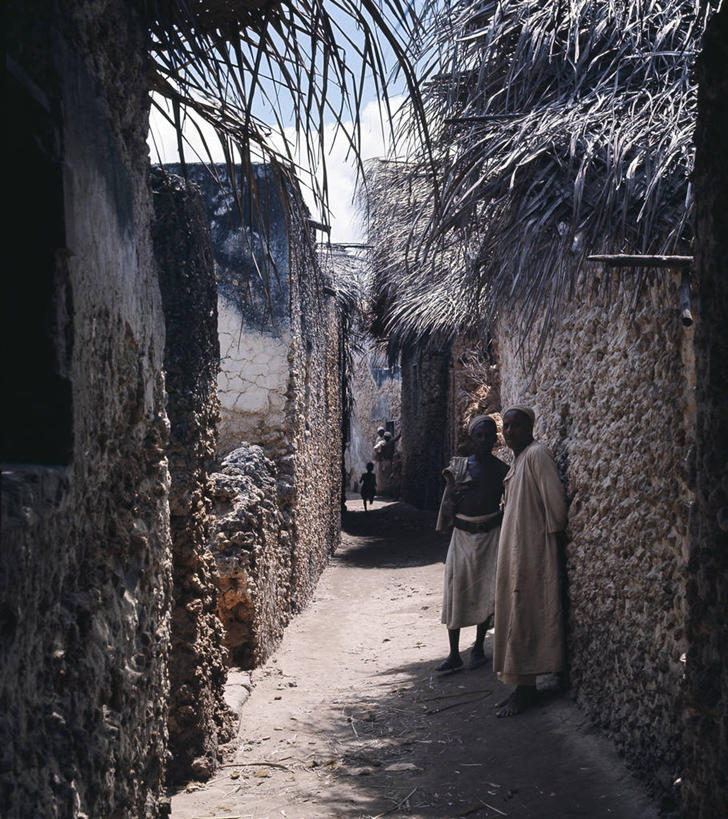 竖图,非洲,肯尼亚,城镇,摄影,非洲文化,阿伦岛,彩图,传统服装,巷