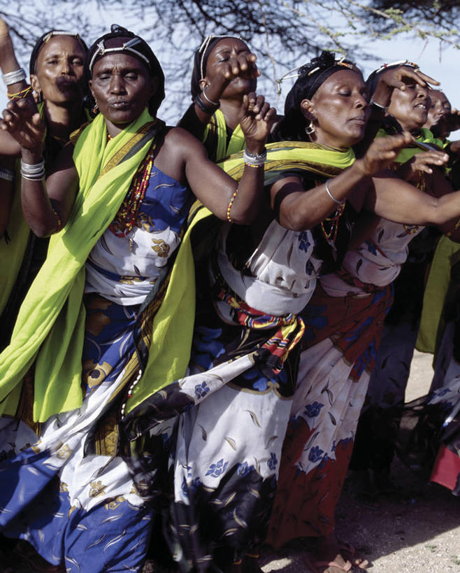 儿童,成年人,公园,竖图,彩色,婚礼,快乐,项链,珠宝,非洲,肯尼亚,庆祝,装饰,珠子,结婚,喜庆,摄影,纪念,五颜六色,明亮,色彩斑斓,国家公园,典礼,五彩缤纷,非洲文化,五彩斑斓,阿非利加洲,肯尼亚共和国,式样,五光十色,马萨比特国家公园,女孩,女人,彩图,传统服装,高兴,舞蹈,传统文化