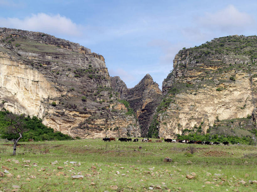 无人,横图,室外,峡谷,非洲,马达加斯加,地形,悬崖,翻滚,摄影,沙岩,图利亚拉,岩石,彩图