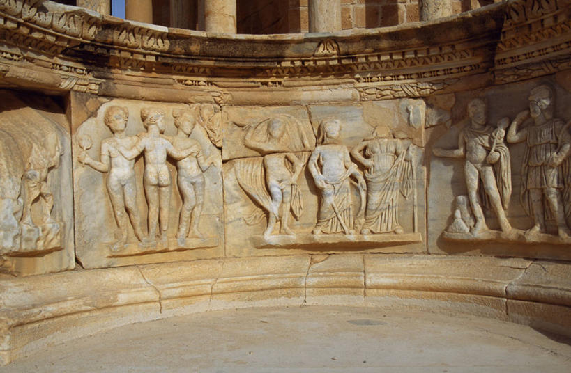 儿童,成年人,舞台,横图,剧院,雕塑,巴黎,利比亚,表演,神话,艺术,装饰,化石,美丽,文化,古罗马,废墟,扮演,地标建筑,摄影,考古学,演出,女神,地中海文化,手艺,传说,温柔,爱神,希腊神话,北非,朱诺,雅典娜,王后,撒哈拉沙漠,美术工艺,萨布拉塔,慈爱,赫拉,神后,美惠三女神,女孩,女人,彩图,神,罗马神话