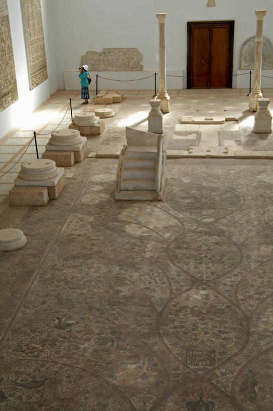 无人,博物馆,教堂,竖图,采矿业,建筑,孔雀,利比亚,花纹,图案,柱子,历史,摄影,宗教,考古学,北非,萨布拉塔,彩图